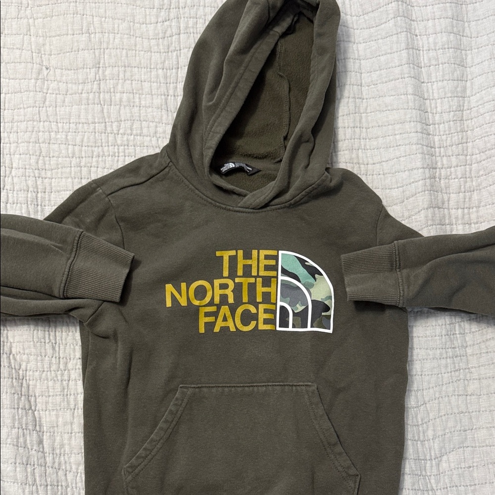 North Face youth Green Fleece Hoodie